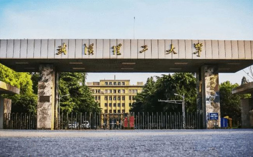 大學(xué)3.jpg
