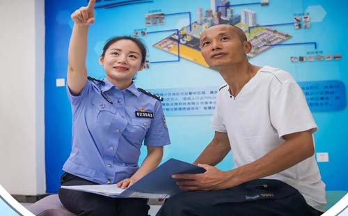 現(xiàn)在手機上可以辦理435項業(yè)務了 大家知道在哪里辦理嗎