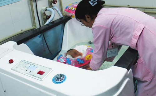 什么是兒童水療 水療對(duì)小孩子有什么好處