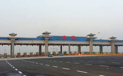 機(jī)首輪.jpg