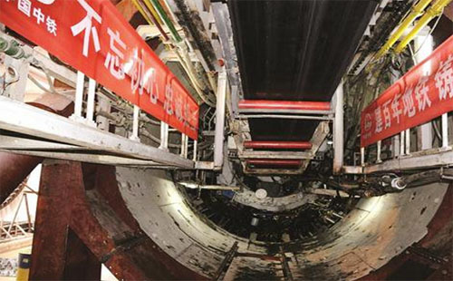 地鐵 5 號線武昌片區(qū)開始盾構(gòu) 預(yù)計 2021 年通車