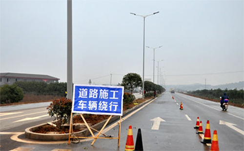 武昌東三路、臨江大道、漢陽(yáng)江漢橋、高架橋路段施工通告（時(shí)間）
