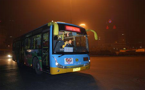 漢口火車站通宵公交車有哪幾趟(發(fā)車時間+?？空军c)