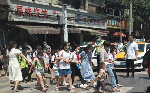 2021武漢開學(xué)早晚高峰時(shí)間 哪些路段容易擁堵