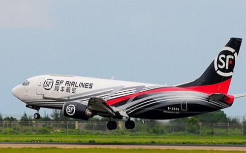 快遞公司槍戰(zhàn)航空市場(chǎng)