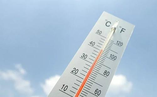 武漢中心城區(qū)最高氣溫再上35℃