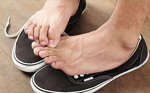 腳臭該怎么辦 7個妙招教你除腳臭味