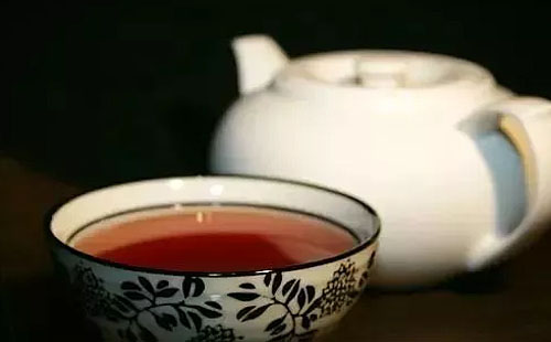 哪些食物會(huì)讓感冒加重