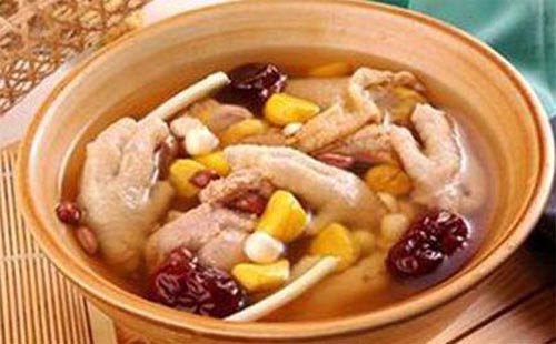 黃芪對(duì)人身體有哪些功效呢？最好的食療菜譜都在這里