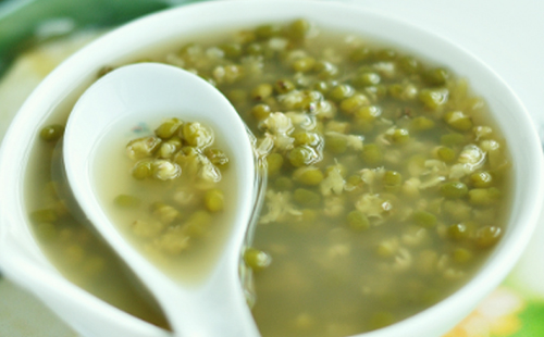 喝綠豆湯有哪些禁忌 綠豆湯怎么做好喝