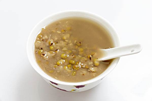 血小板減少患者吃什么對(duì)身體好