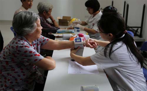 60歲男性體檢一般檢查哪些項(xiàng)目