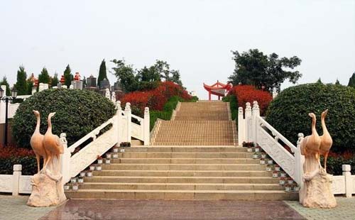 2021武漢流芳陵園清明掃墓專線車（乘車點(diǎn)+服務(wù)時(shí)間）