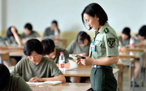 軍隊(duì)2.jpg