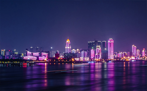 湖北省博物館附近景點 湖北省博物館附近有什么好玩的（停車場）