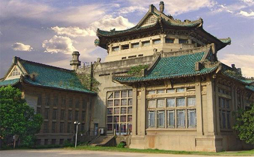 武漢大學(xué)圖書館醫(yī)學(xué)分館開放時(shí)間 武漢大學(xué)圖書館樓層介紹