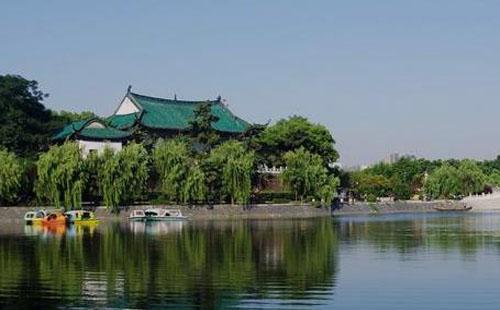 武漢月湖風(fēng)景區(qū)好玩嗎 在哪