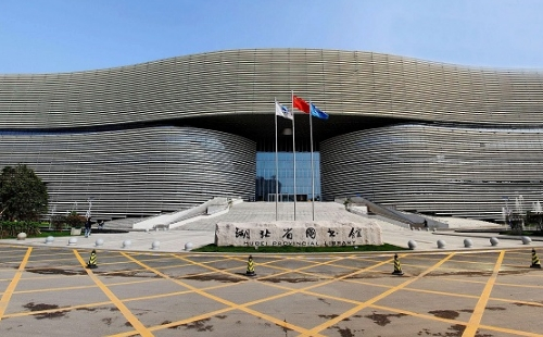 武漢東湖氦氣球多少錢一個人（價格）
