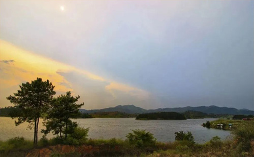 露營(yíng)5.jpg