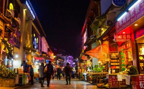 桂林陽(yáng)朔西街在哪里 有什么好玩的附近酒店住宿