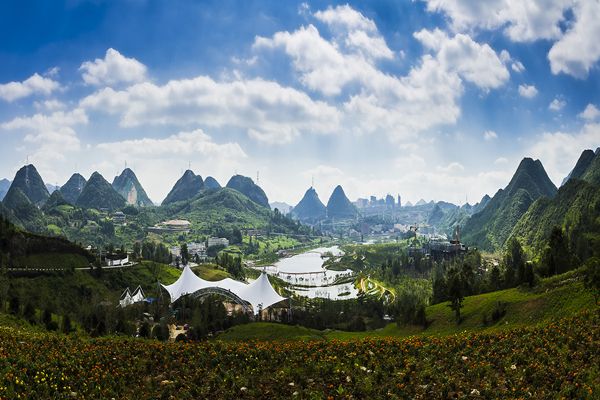 南京鐘山風(fēng)景區(qū)有序開放 景區(qū)提供無接觸購票服務(wù)