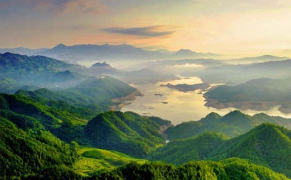 湖北所有A級景區(qū)對援鄂醫(yī)護人員免費5年