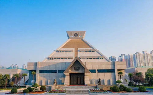 河南博物院離哪個公交站最近
