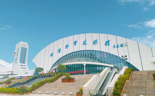 武漢科技館離哪個(gè)公交站最近