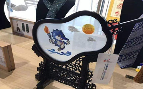 武漢軍運(yùn)會(huì)吉祥物叫什么 武漢軍運(yùn)會(huì)特許商品零售店