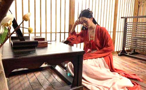 武漢有哪些和服漢服體驗(yàn)館（含漢服、試穿婚紗、韓國(guó)校服）