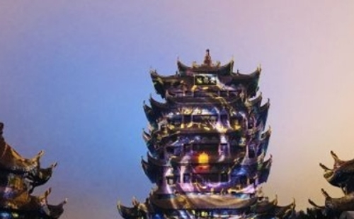 武漢燈光秀時(shí)間地點(diǎn)2021