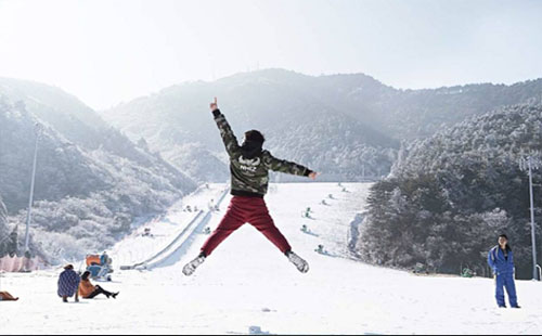 咸寧九宮山滑雪學生票有嗎  咸寧九宮山滑雪場門票價格