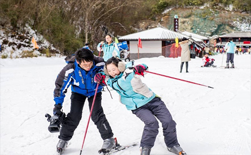 神農架天燕滑雪場電話2019(價格表+交通指南攻略)