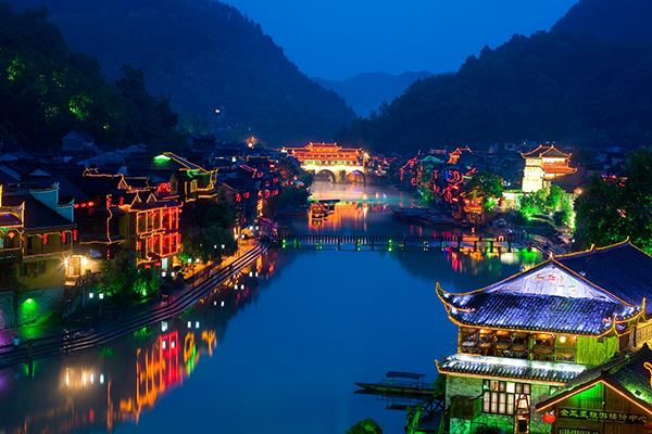 鳳凰古城怎么樣 武漢到鳳凰古城旅游推薦