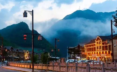 2019秋冬季神農(nóng)架大九湖景區(qū)最新?lián)Q乘時間(大巴車+觀光小火車)