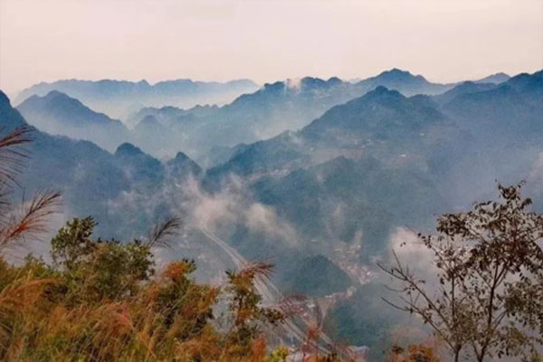 1月18日起鄖陽(yáng)恐龍蛋化石群國(guó)家地質(zhì)公園閉園公告 十堰景區(qū)關(guān)閉公告