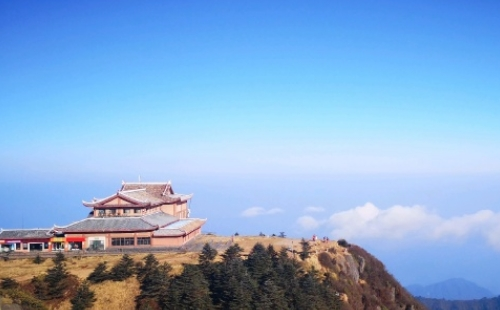 峨眉山門票多少錢一張2022 優(yōu)惠政策及免票政策