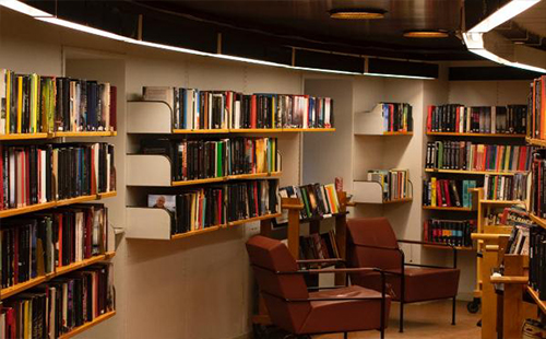 武漢紡織大學圖書館開放時間_陽光校區(qū)圖書館_南湖校區(qū)圖書館_東湖校區(qū)圖書館